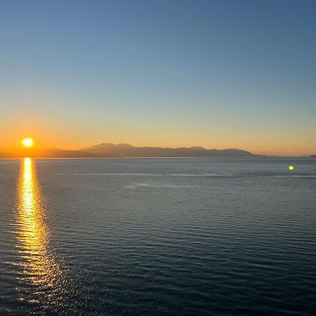 Loutraki Sunset Apartment Exteriör bild